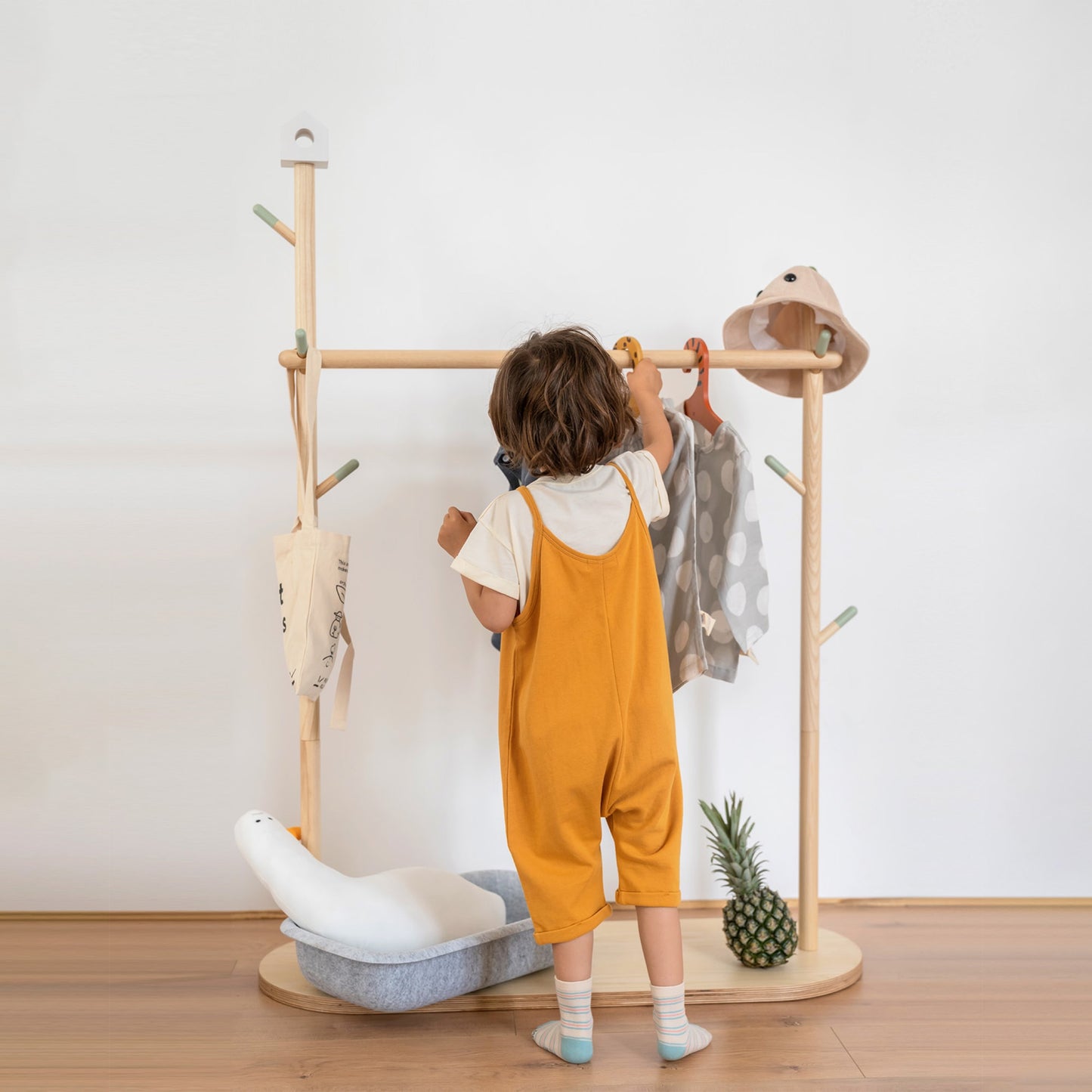 Tree Clothes Stand & Rack